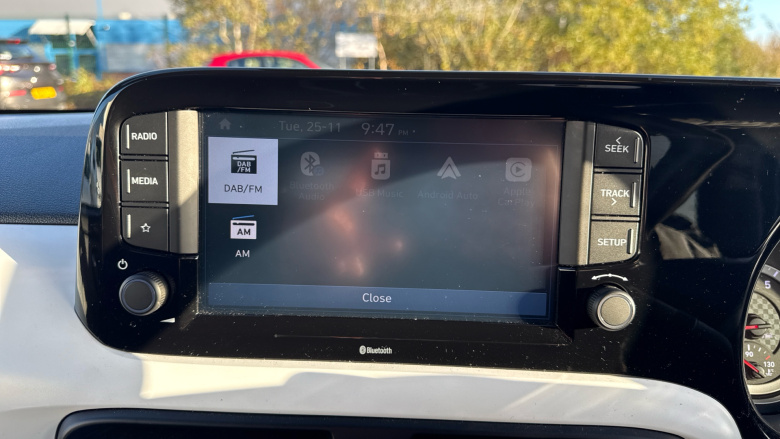 Hyundai i10 1.0 MPi Premium 5dr Auto Petrol Hatchback